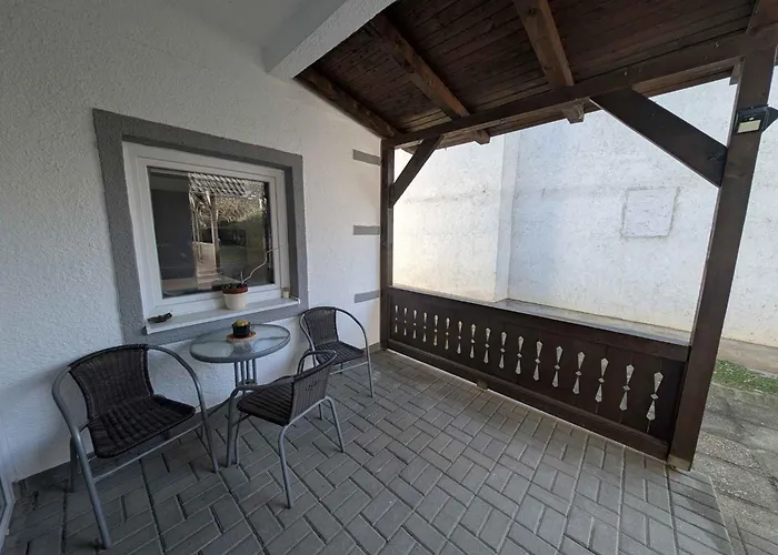 In - Balaton 53708 *